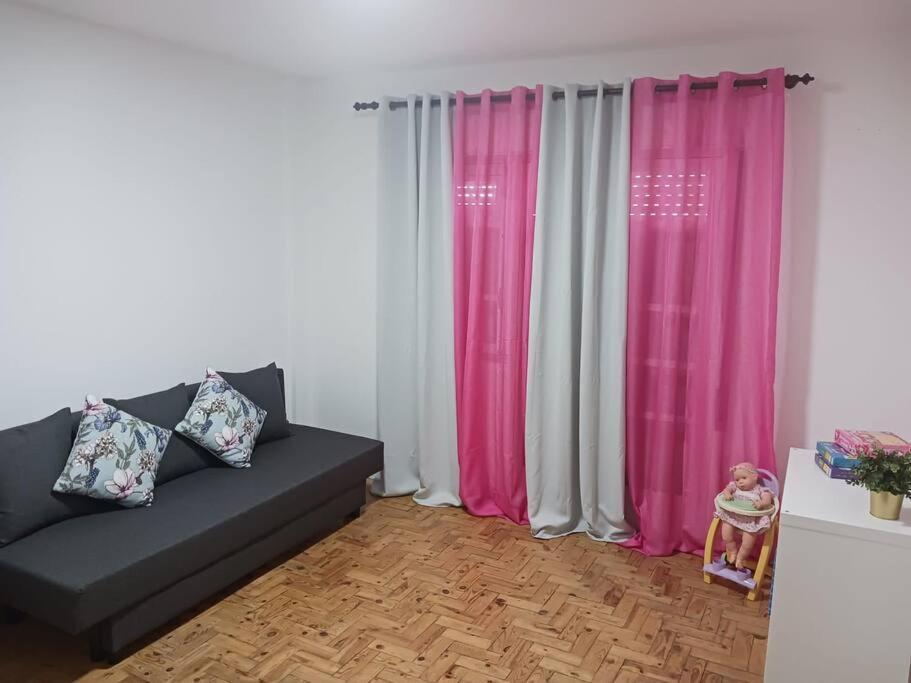 Simpatico Apartamento No Centro Lisboa Exterior foto